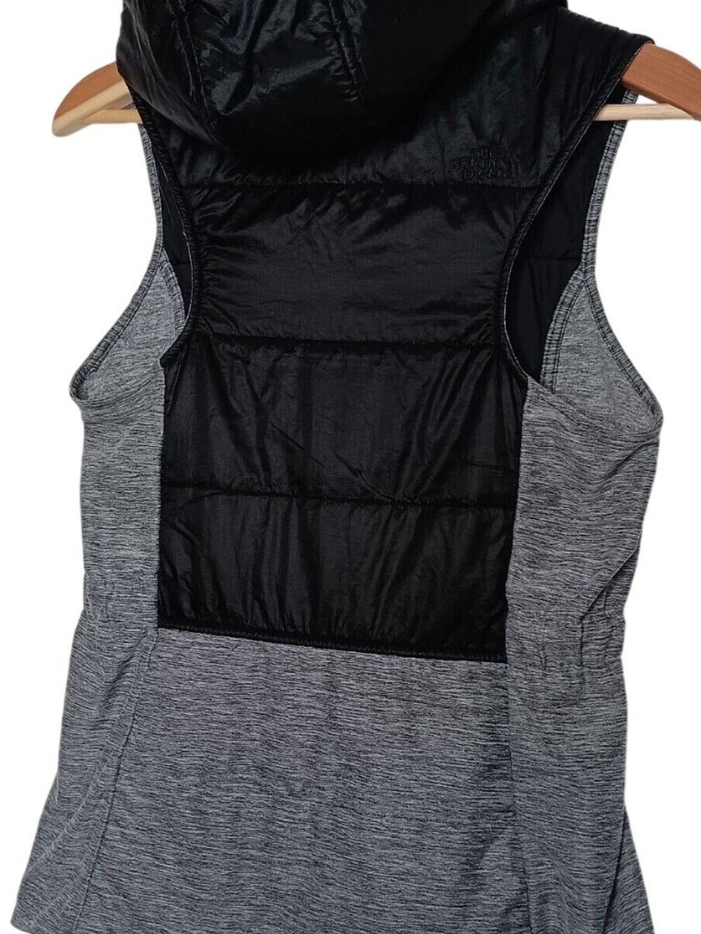 The North Face Pseudo Puffer Tunic Vest Small Gray Black Conservation Legacy - Picture 3 of 9